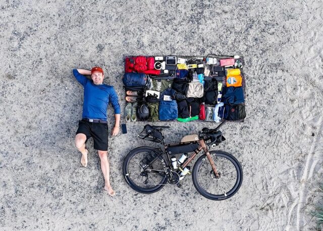 Heute startet meine Vortragsreihe „Fahrrad, Freiheit, Europa - Unterwegs auf dem European Connection Trail.“
👉 06.11. Ulm 17:00 Uhr im @globetrotterde 
👉 07.11. Augsburg 17:00 Uhr im Globetrotter @clubhuette 
Viele weitere Termine und Städte findet ihr auf meiner Homepage unter www.european-connection-trail.com/termine
.
Einen Monat ist es nun her, dass ich nach 7.000 Kilometern und sieben Wochen auf dem Gravelbike, von Nord-Norwegen aus, nach 14 Ländern, das Ziel in Portugal, am Cabo de Saõ Vincente erreicht habe. Mein Ziel: erfahren was Europa bewegt, mit den Menschen ins Gespräch kommen, und eine gelebte Idee der Errungenschaften unseres Kontinents.
.
#bikepacking #europeanconnectiontrail #ect2025 #peopleofeurope 

#Fjallraven #hoja #globetrotterde #focusbikes #shimanogermany #lazersport  #paul_lange_co #sogehtsaechsisch #simplysaxony #RockHead #beastcomponents #CraftYourGravelStory #squirtcyclingproducts #wahooligan #supernovadesign #elektrofreitag #schwalbetires #ErgonBike  #betheenergy

#gravelbike #ridetogether #cyclingeurope #traveleurope #outdooradventure #outsideisfree